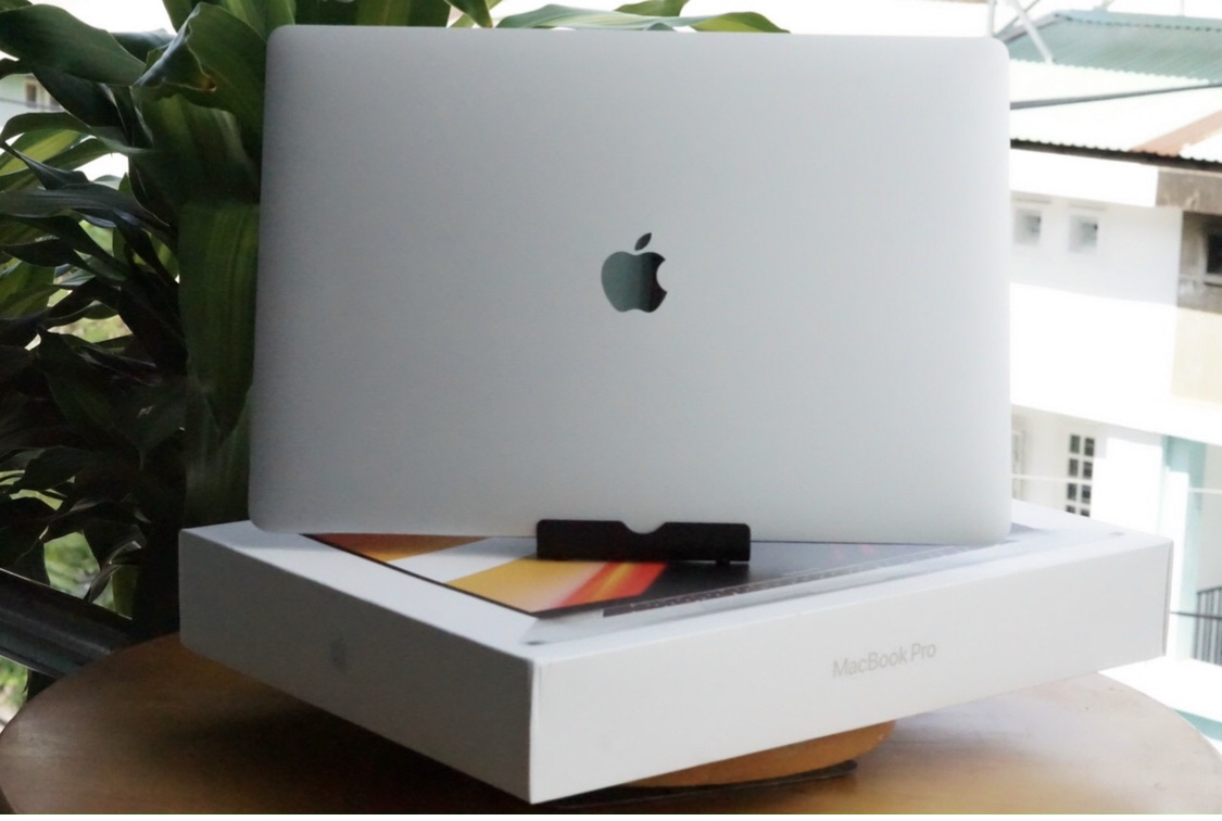 MacBook Pro 16INCH 2019 MVVM2 SILVER
