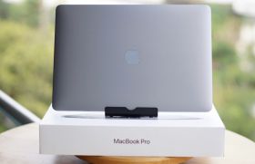 Macbook Pro 13 inch 2018 Gray (MR9R2) - OPTION 2.7/core i7 / 16G/ 1TB SSD - Likenew ( ĐANG CÓ HÀNG )